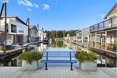 18525 NE Marine Dr #B8, Portland, OR 97230 - Photo 27