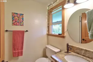 14722 Cedar Ln, Silverton, OR 97381 - Photo 23