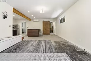 64701 E Brightwood Loop Rd, Brightwood, OR 97011 - Photo 11