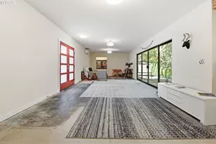 64701 E Brightwood Loop Rd, Brightwood, OR 97011 - Photo 11