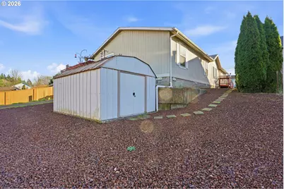 1003 Lord St, Kelso, WA 98626 - Photo 29