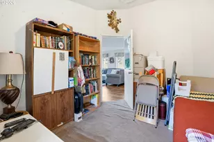 1003 Lord St, Kelso, WA 98626 - Photo 9