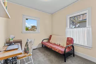 3805 SE Mall St, Portland, OR 97202 - Photo 13