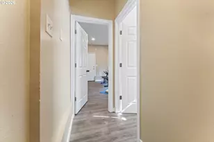 7915 N Exeter Ave, Portland, OR 97203 - Photo 27