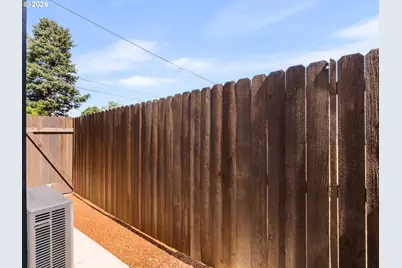 7694 N Montana Ave, Portland, OR 97217 - Photo 11