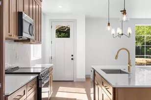 7694 N Montana Ave, Portland, OR 97217 - Photo 17