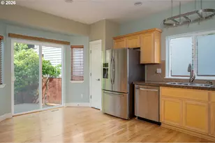 3789 NW 4th Ave, Hillsboro, OR 97124 - Photo 17
