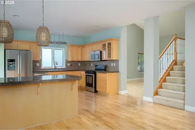 3789 NW 4th Ave, Hillsboro, OR 97124 - Photo 15