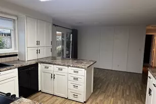 2268 9th St, Springfield, OR 97477 - Photo 9