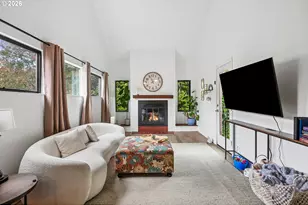 331 SE 146th Ave, Portland, OR 97233 - Photo 3