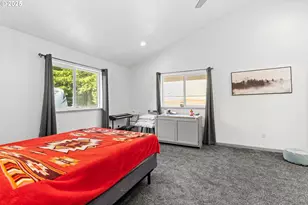 2579 Pony Creek Rd, North Bend, OR 97459 - Photo 7