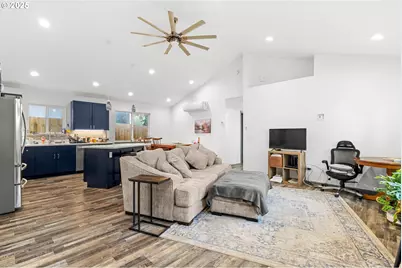 2579 Pony Creek Rd, North Bend, OR 97459 - Photo 3