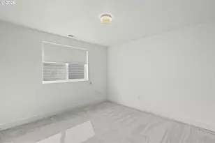 6371 SE 84th Ave, Portland, OR 97266 - Photo 23