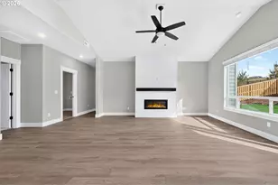 305 E Caribou Ct, La Center, WA 98629 - Photo 23