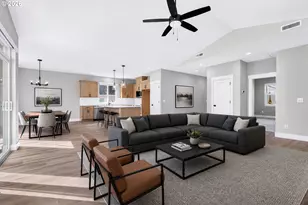 305 E Caribou Ct, La Center, WA 98629 - Photo 11