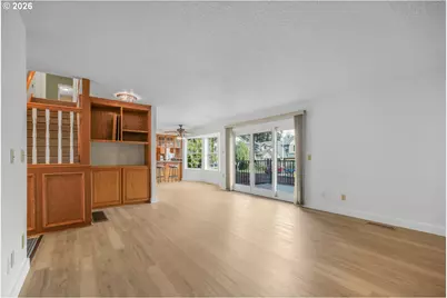 9305 NE 83rd Ave, Vancouver, WA 98662 - Photo 5