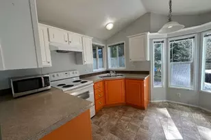 89510 Hwy 101, Florence, OR 97439 - Photo 3