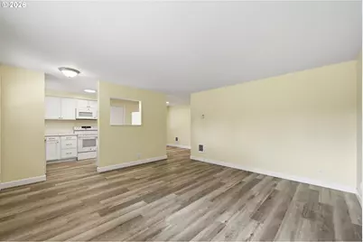 88002 10th St, Veneta, OR 97487 - Photo 5