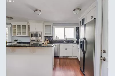 8530 SW Dakota Dr, Tualatin, OR 97062 - Photo 7