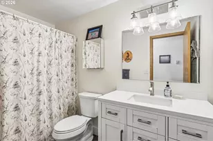 608 SE Sumner St, Camas, WA 98607 - Photo 13