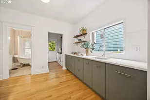 3218 S Water Ave, Portland, OR 97239 - Photo 17