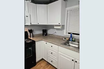 333 SE 165th Ave, Portland, OR 97233 - Photo 9