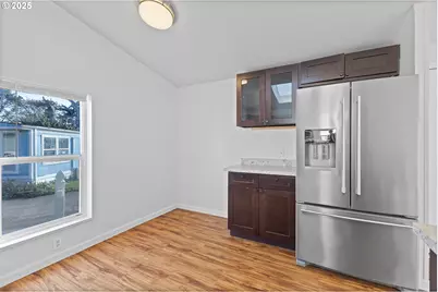 535 SW Maple St #2, Hillsboro, OR 97123 - Photo 7