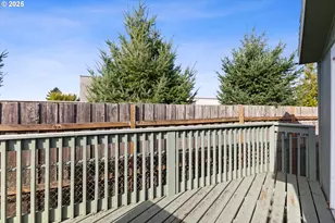 535 SW Maple St, Hillsboro, OR 97123 - Photo 13