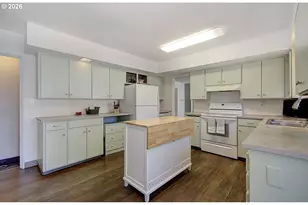908 NW 53rd St, Vancouver, WA 98663 - Photo 7
