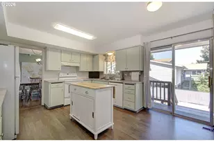 908 NW 53rd St, Vancouver, WA 98663 - Photo 5