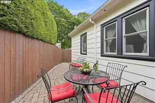 4135 NE Multnomah St, Portland, OR 97232 - Photo 45