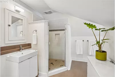 4135 NE Multnomah St, Portland, OR 97232 - Photo 33