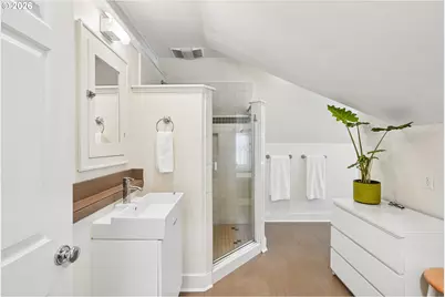 4135 NE Multnomah St, Portland, OR 97232 - Photo 31