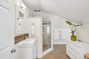 4135 NE Multnomah St, Portland, OR 97232 - Photo 31