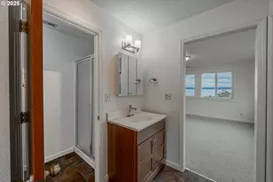 67538 E Bay Rd, North Bend, OR 97459 - Photo 35