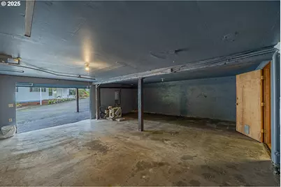 67538 E Bay Rd, North Bend, OR 97459 - Photo 45