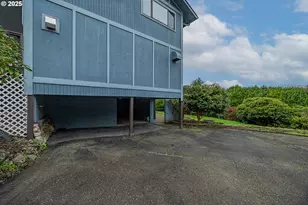 67538 E Bay Rd, North Bend, OR 97459 - Photo 47