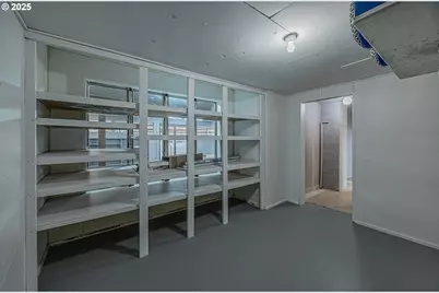 67538 E Bay Rd, North Bend, OR 97459 - Photo 13