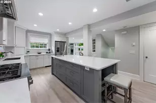 6428 SE Reed College Pl, Portland, OR 97202 - Photo 19