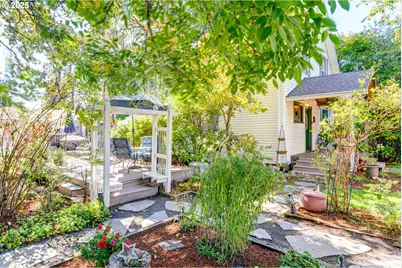 165 SE 33rd Ave, Hillsboro, OR 97123 - Photo 45