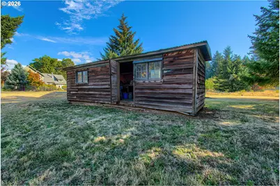 52 Fredrickson Ave, Carson, WA 98610 - Photo 9