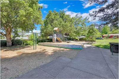 3295 Potter St, Eugene, OR 97405 - Photo 19