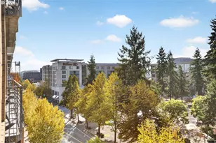 701 Columbia St, Vancouver, WA 98660 - Photo 3