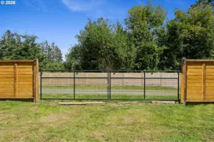 3802 Maple Ln, Tillamook, OR 97141 - Photo 29