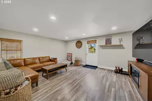 3802 Maple Ln, Tillamook, OR 97141 - Photo 17