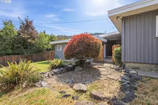 405 Kent St, Drain, OR 97435 - Photo 27