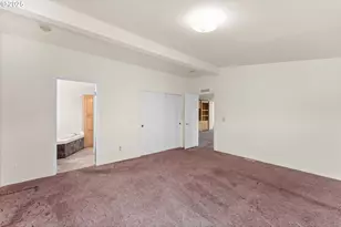 220 Robin St, Roseburg, OR 97470 - Photo 21