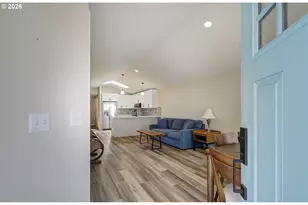 11708 NE 31st St, Vancouver, WA 98682 - Photo 3