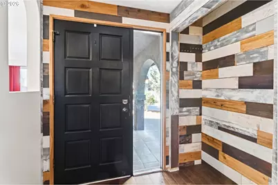 320 Dellwood Dr, Eugene, OR 97405 - Photo 21