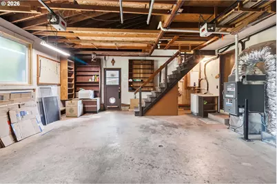 320 Dellwood Dr, Eugene, OR 97405 - Photo 39